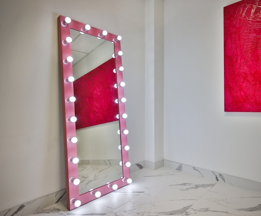 Led mirror