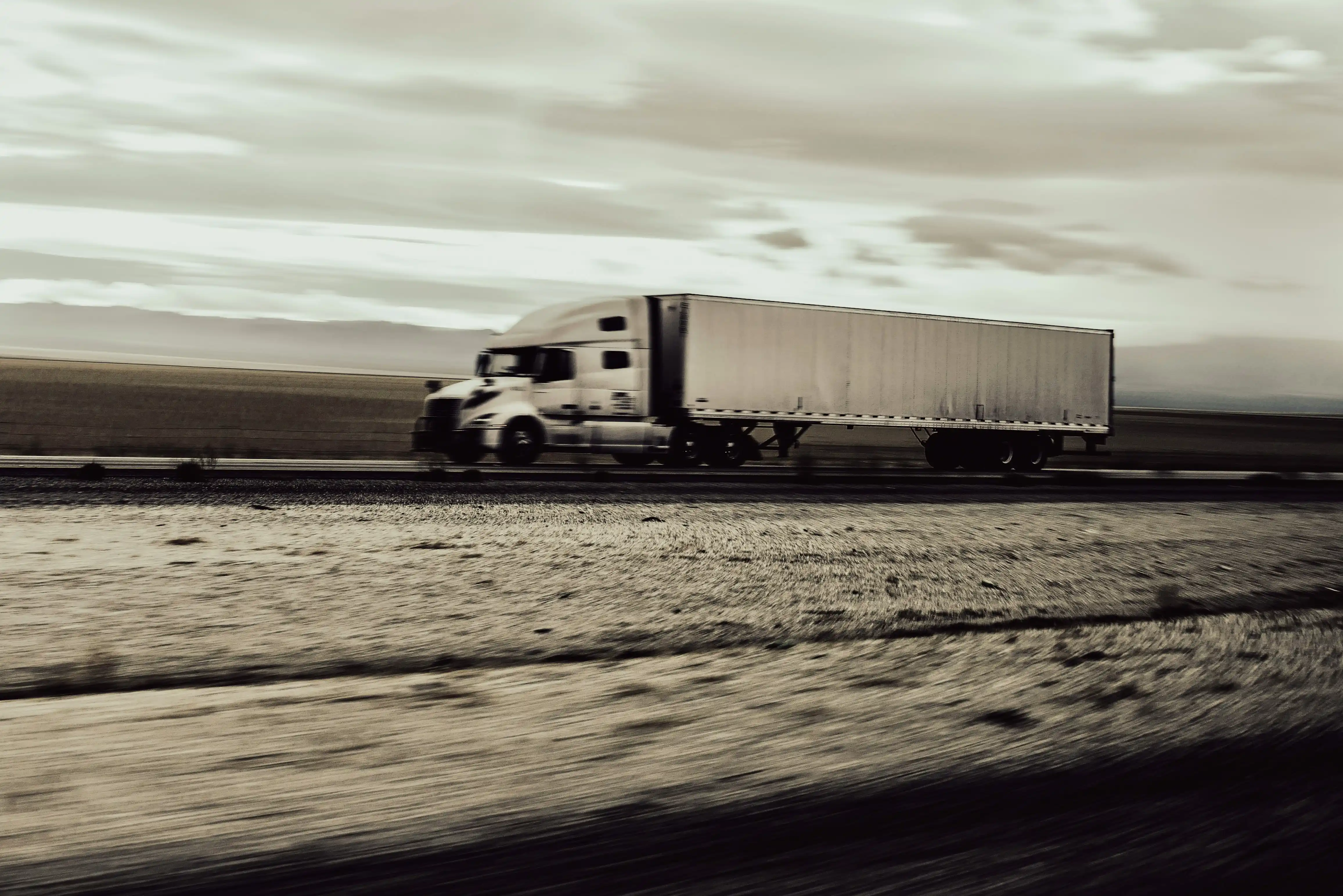 IBMirror logistics — fast delivery across North America